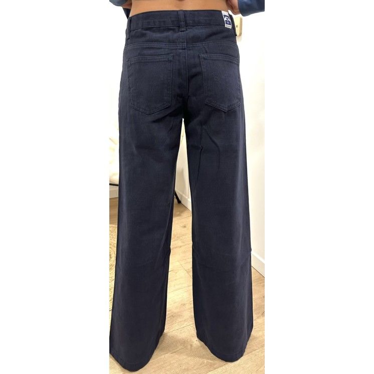 PANTALON LARGE À PLIS