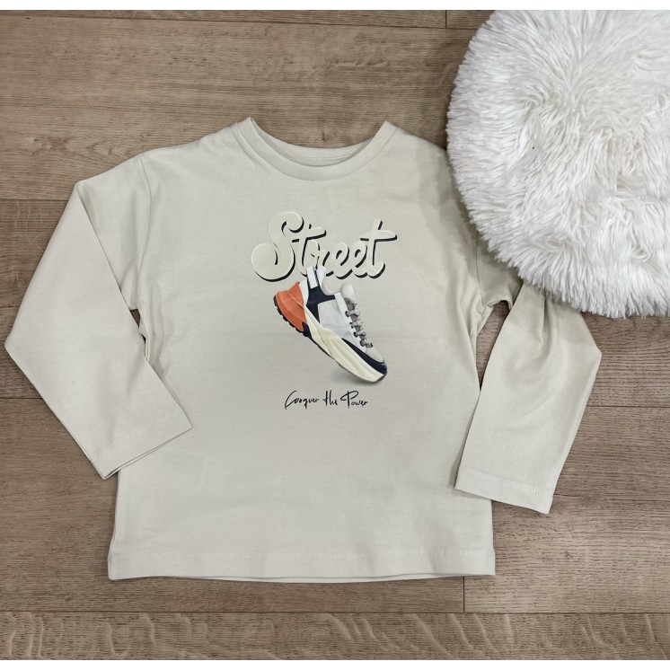 T SHIRT STREET